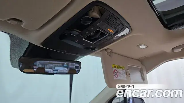Kia Carnival 2020 — ფოტო 1/20