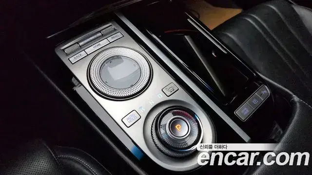 Genesis G80 2021 — Photo 2/20