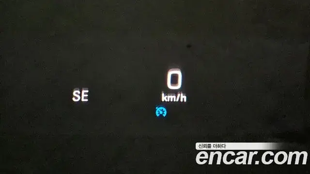 Mercedes-Benz E-Class 2019 — Photo 1/20