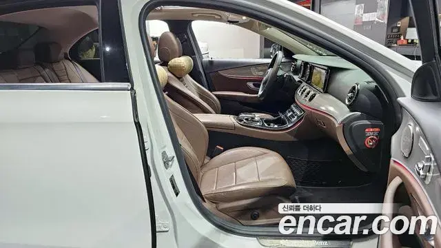 Mercedes-Benz E-Class 2018 — Şəkil 1/20