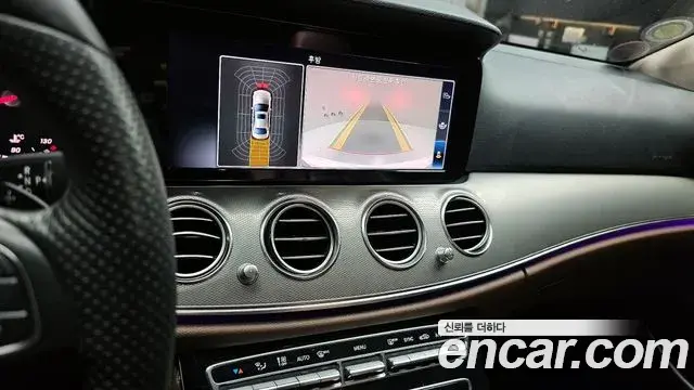 Mercedes-Benz E-Class 2018 — Şəkil 2/20