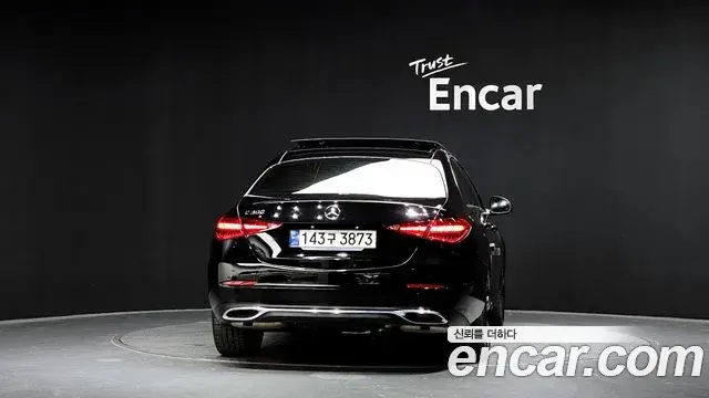 Mercedes-Benz C-Class 2023 — Şəkil 8/20