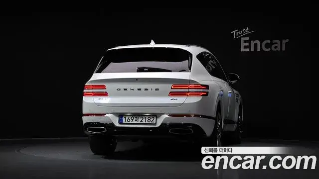 Genesis GV80 2022 — ფოტო 15/20