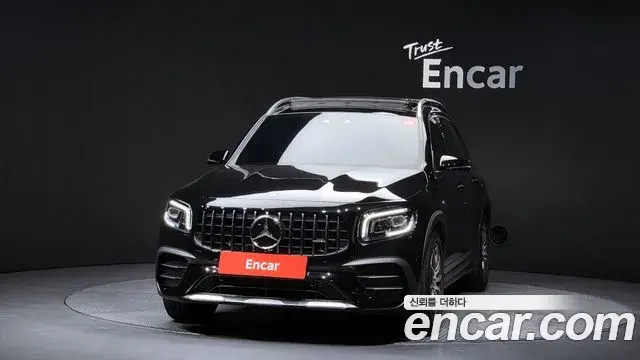 Mercedes-Benz GLB-Class 2023 — Şəkil 8/20
