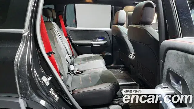Mercedes-Benz GLB-Class 2023 — Şəkil 1/20