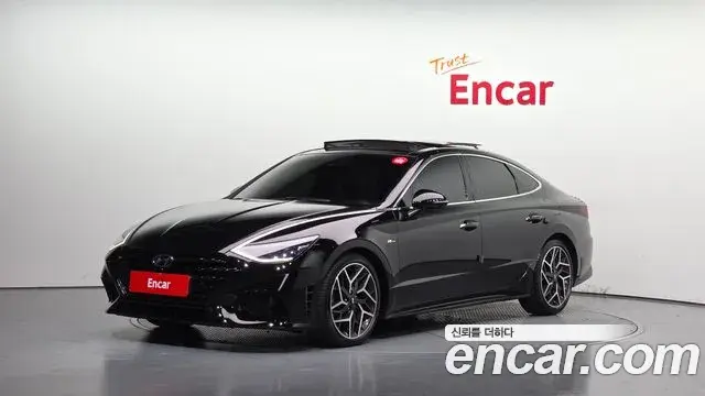 Hyundai Sonata Hybrid 2022 — Photo 1/20
