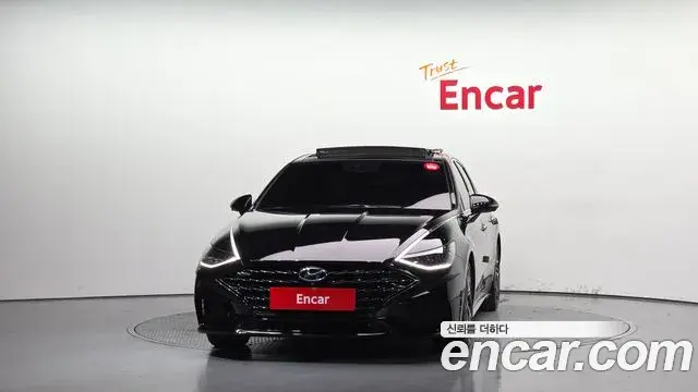 Hyundai Sonata Hybrid 2022 — Photo 7/20