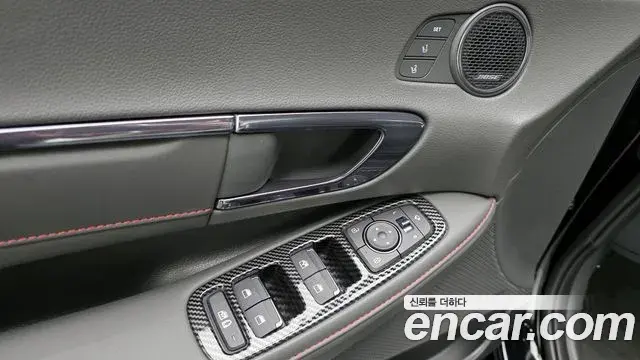 Hyundai Sonata Hybrid 2022 — Photo 9/20