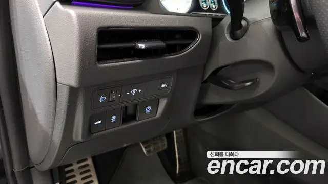 Hyundai Sonata Hybrid 2022 — Photo 2/20