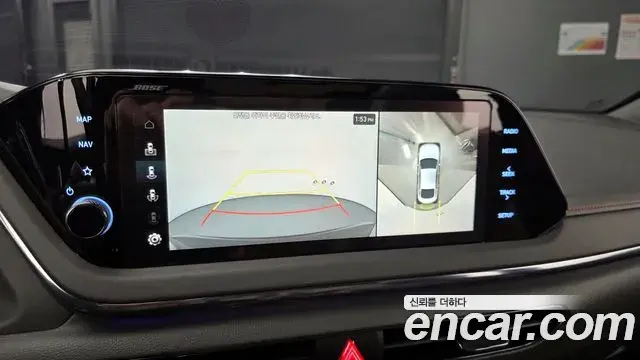 Hyundai Sonata Hybrid 2022 — Photo 8/20