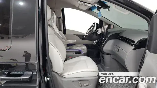 Hyundai Staria 2021 — Şəkil 7/20