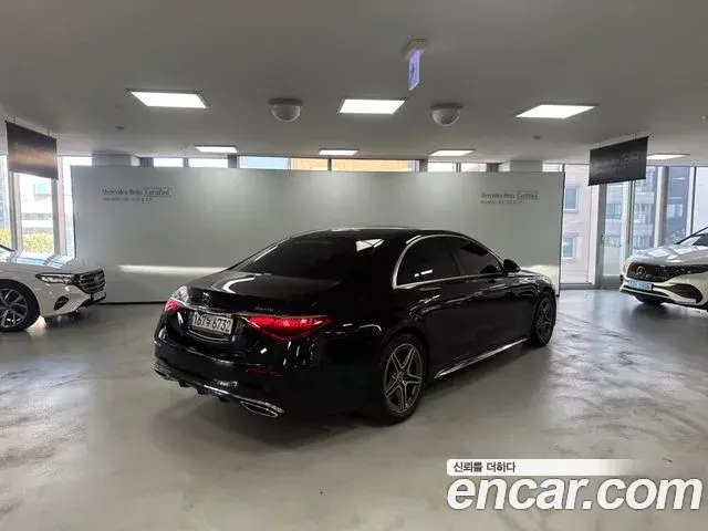 Mercedes-Benz S-Class 2021 — ფოტო 15/17
