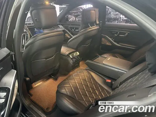Mercedes-Benz S-Class 2021 — ფოტო 13/17