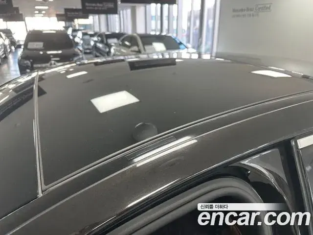 Mercedes-Benz S-Class 2021 — ფოტო 16/17