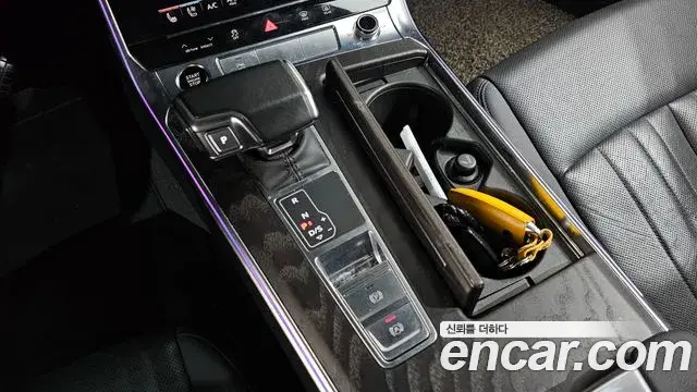 Audi A6 2021 — Photo 9/20