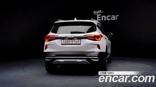 Kia Seltos 2021 — Şəkil 7/20