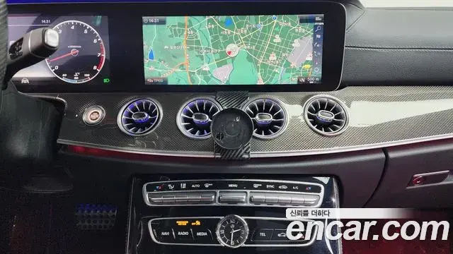 Mercedes-Benz E-Class 2019 — ფოტო 9/20