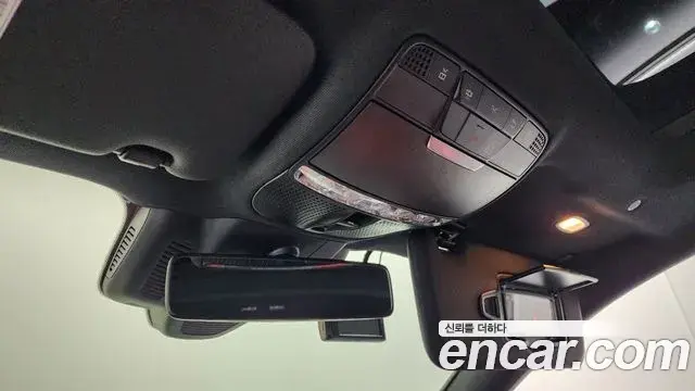 Mercedes-Benz E-Class 2019 — ფოტო 20/20
