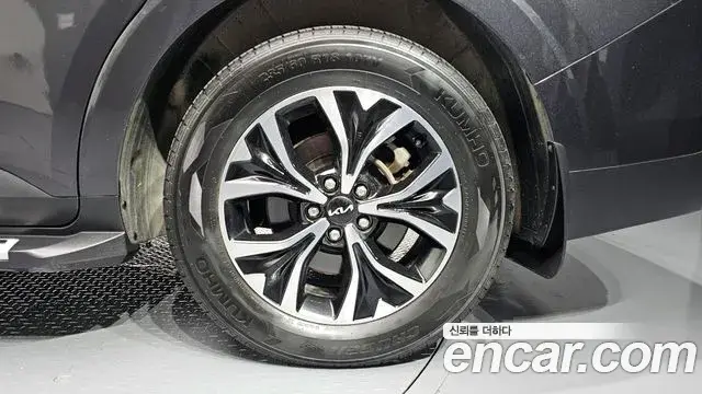 Kia Carnival 2020 — ფოტო 10/20