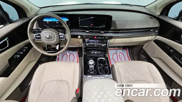 Kia Carnival 2020 — ფოტო 3/20