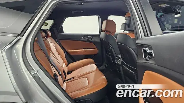 Kia Sportage 2023 — Şəkil 6/20