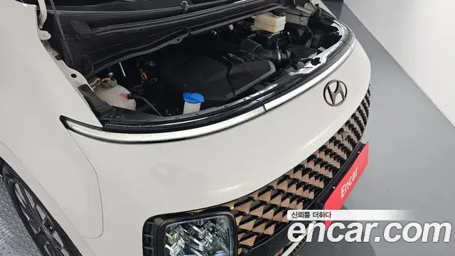 Hyundai Staria 2021 — Şəkil 1/20