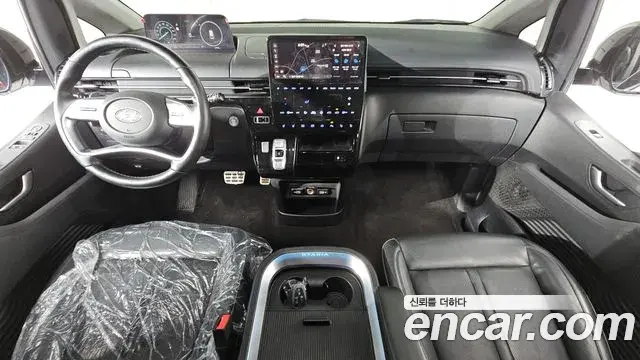 Hyundai Staria 2021 — Şəkil 16/20