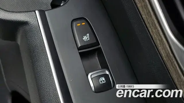 Kia Sorento 2022 — ფოტო 2/20