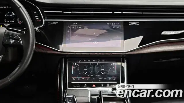 Audi Q7 2021 — Фото 15/20