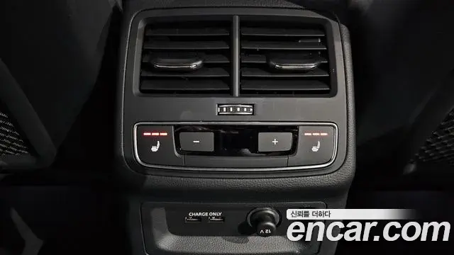 Audi A4 2023 — Photo 18/20