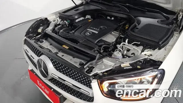 Mercedes-Benz GLC-Class 2021 — Photo 5/20
