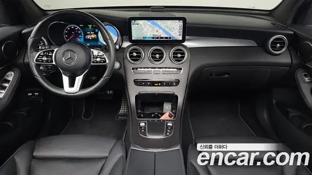 Mercedes-Benz GLC-Class 2021 — Photo 14/20