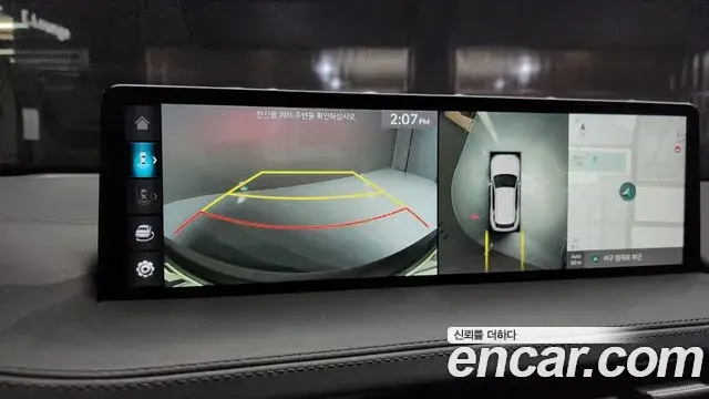 Genesis GV70 2021 — ფოტო 13/20