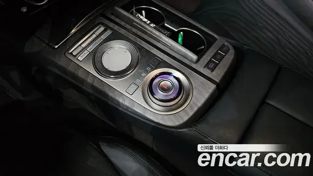 Genesis G80 2021 — Photo 19/20