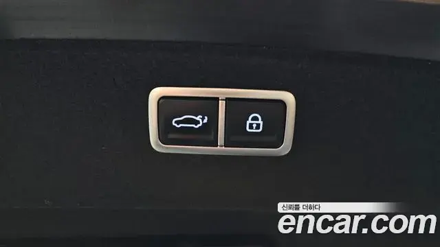 Genesis G80 2021 — Photo 8/20