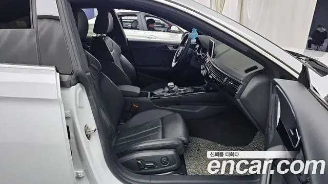 Audi A5 2019 — ფოტო 10/20