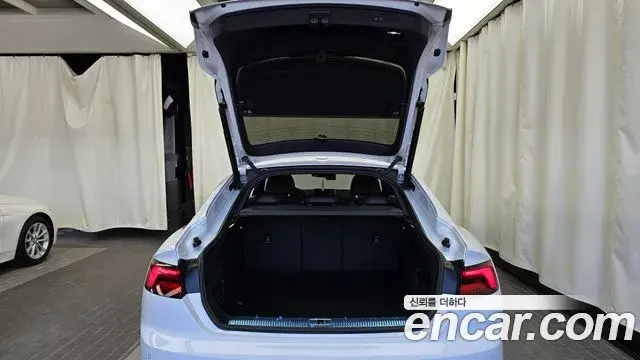 Audi A5 2019 — ფოტო 17/20