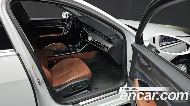 Audi A6 2021 — Photo 11/20