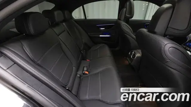 Mercedes-Benz C-Class 2023 — Şəkil 15/20
