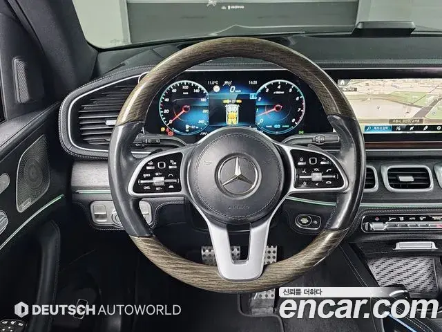 Mercedes-Benz GLS-Class 2021 — ფოტო 11/20