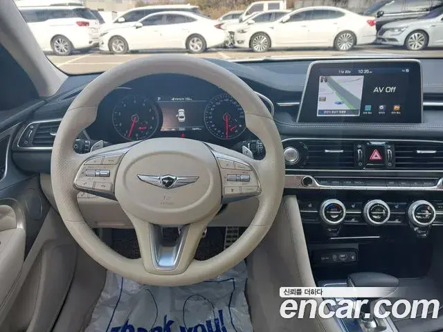 Genesis G70 2018 — Şəkil 9/20