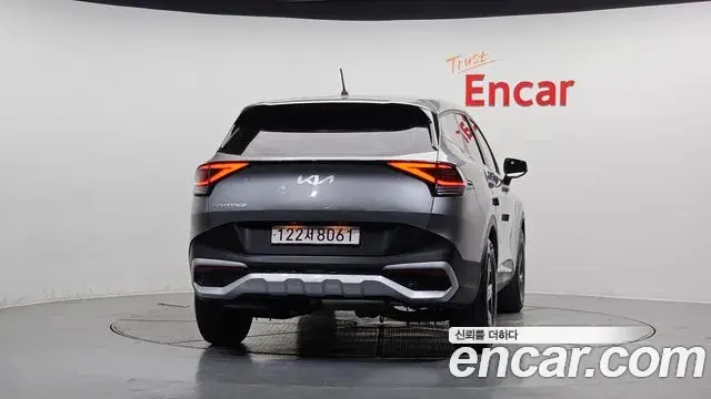 Kia Sportage 2022 — Photo 14/20