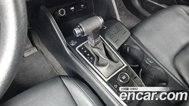 Kia Sportage 2022 — Photo 8/20