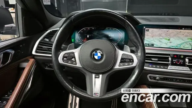 BMW X6 2022 — Фото 13/20