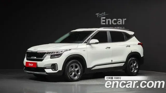 Kia Seltos 2022 — ფოტო 2/20