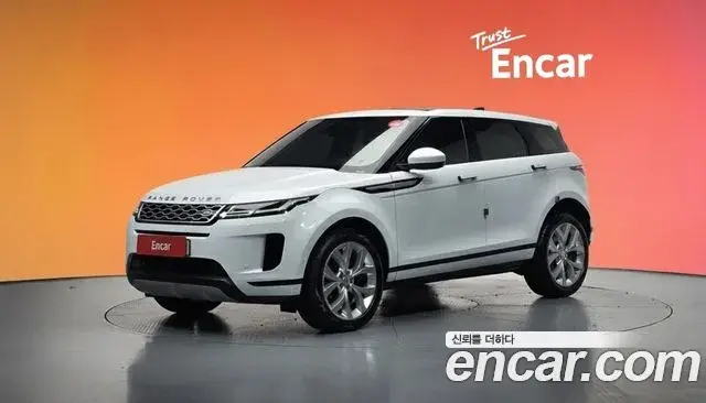 Land Rover Range Rover Evoque 2021 — Фото 1/20