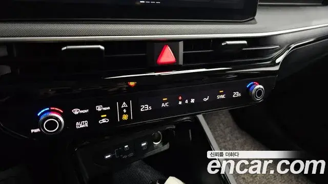 Kia K5 2024 — Şəkil 18/20
