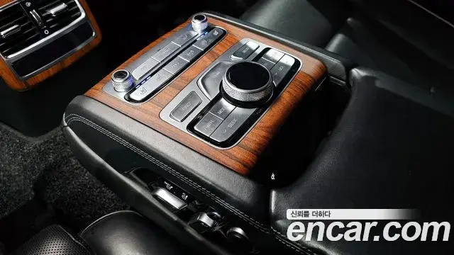 Kia The K9 2018 — Şəkil 17/20