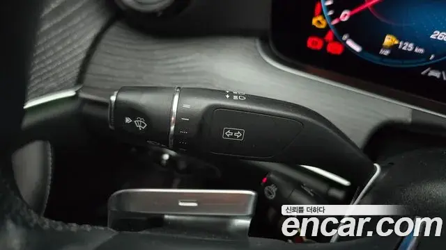Mercedes-Benz E-Class 2022 — ფოტო 7/20