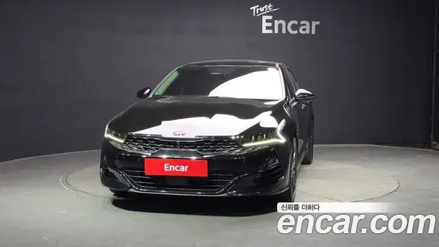Kia K5 2021 — ფოტო 13/20